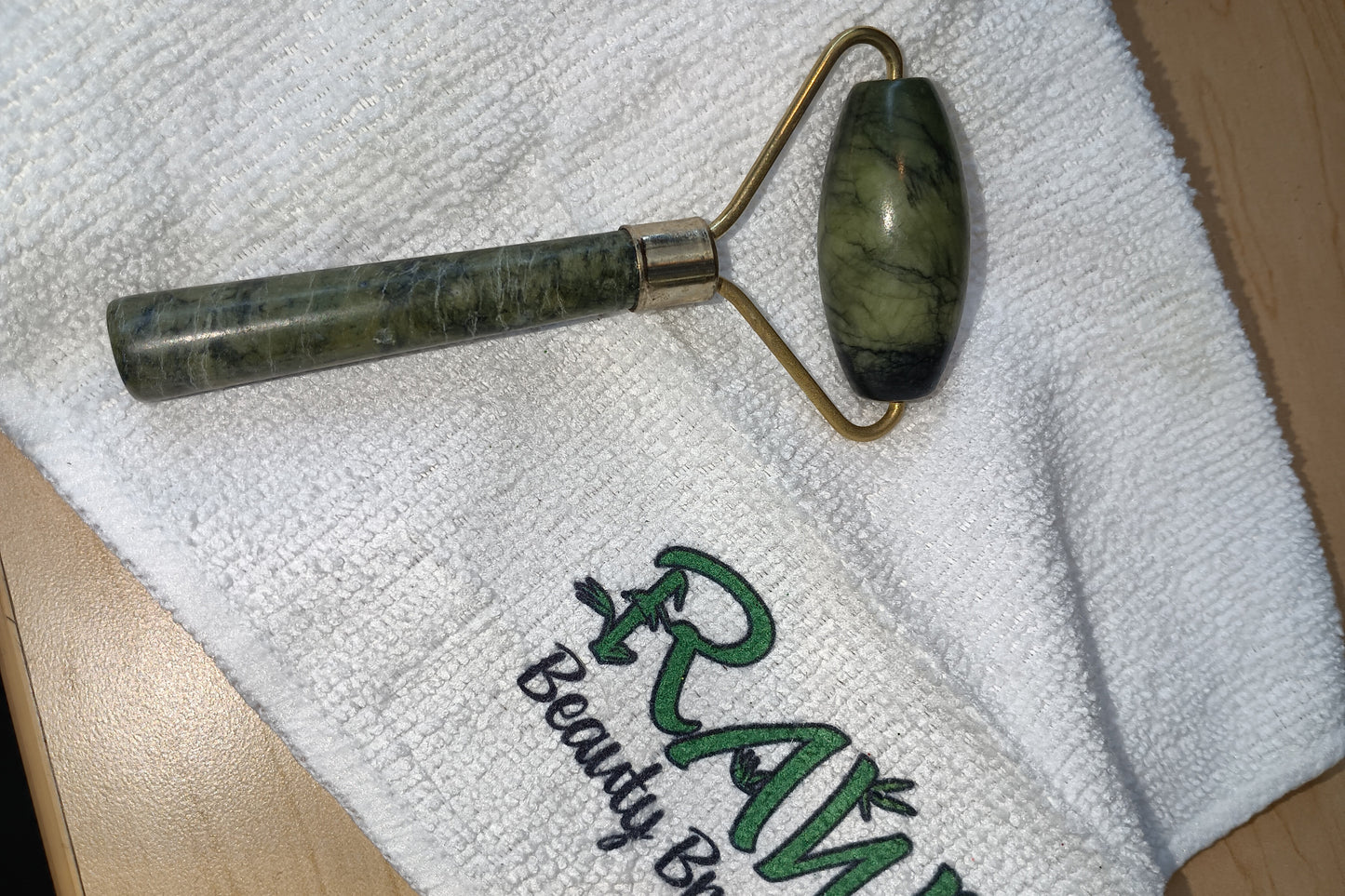 JADE FACE ROLLER